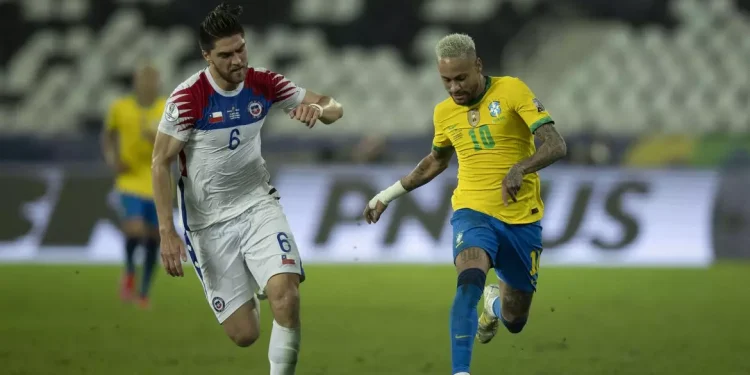 Com novidades na escalação, Brasil enfrenta Chile pelas Eliminatórias