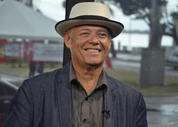 Neu Fontes celebra quatro décadas de vida artística no Café da Gente