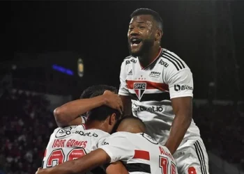 São Paulo vence Jorge Wilstermann e se aproxima de classificação na Sul-Americana