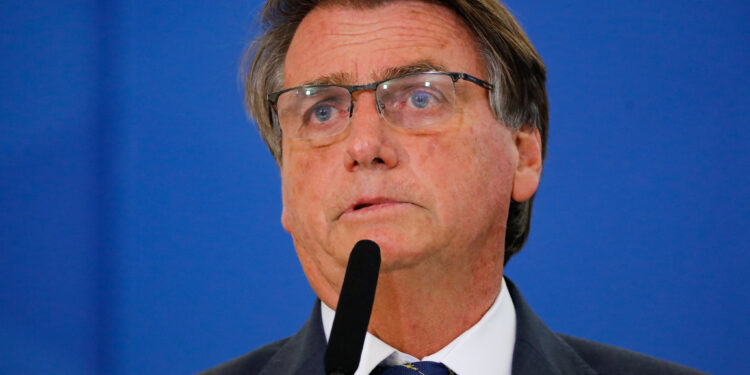 O que explica crescimento de Bolsonaro nas pesquisas de intenção de voto