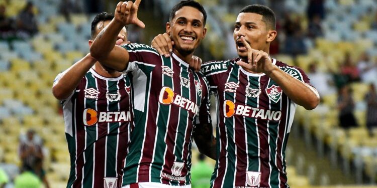 Fluminense começa Sul-Americana com goleada sobre Oriente Petrolero