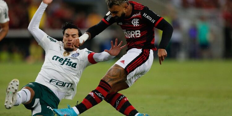 Pelo Brasileirão, Flamengo e Palmeiras empatam no Maracanã