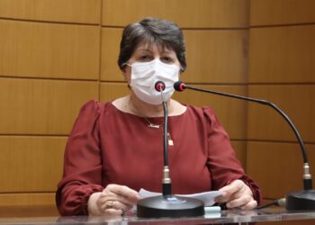 Maria propõe Programa de Conscientização Política para comunidade estudantil