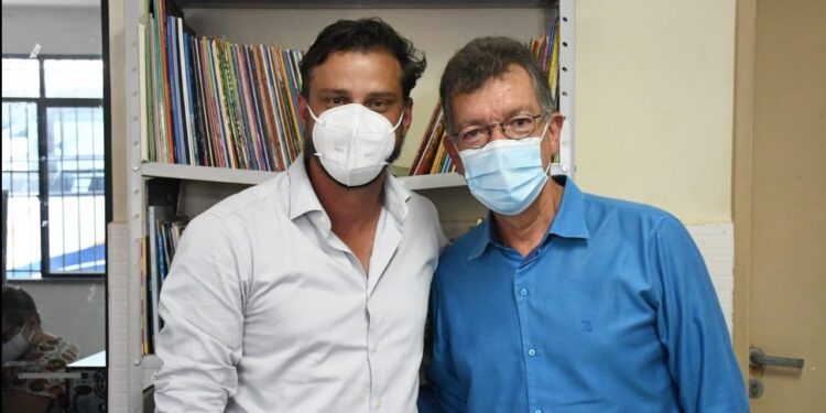 Prefeito de Feira Nova enaltece qualidades de Laércio e afirma: “um exemplo de parlamentar”