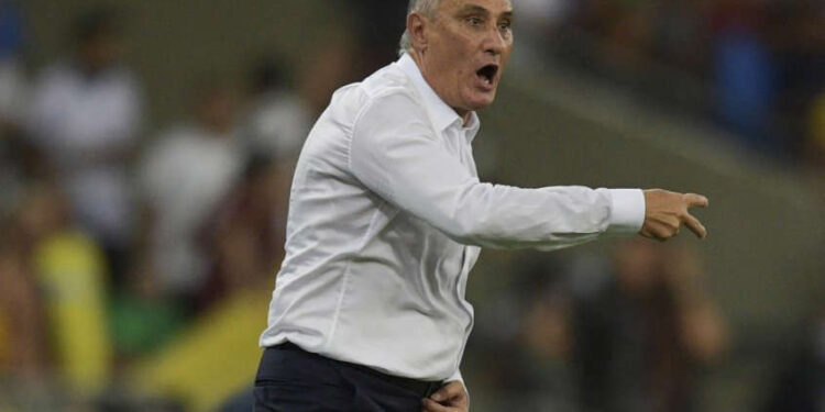 Tite diz que Vini Jr. ‘tirou peso’ após primeiro gol pela Seleção e revela preferência por substituto brasileiro