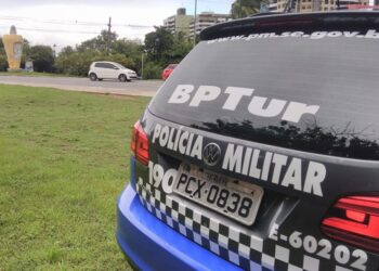 Polícia Militar prende dupla em flagrante por tentativa de homicídio em Aracaju