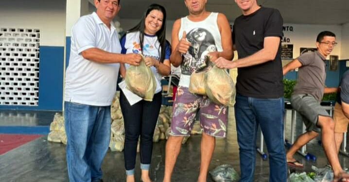 Semana Santa 2022: Prefeitura de Telha entrega kit do peixe à população