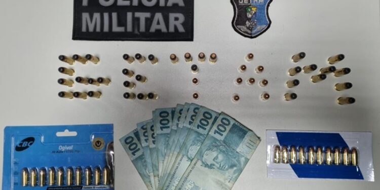 PM prende homem por porte ilegal de munições