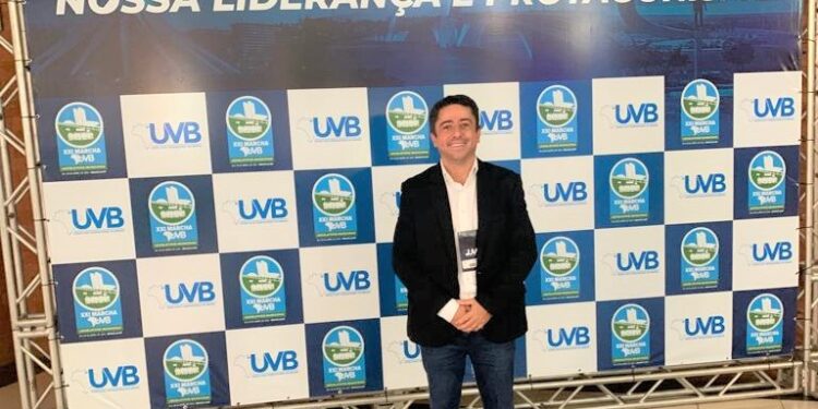 Em Brasília, Fabiano Oliveira participa da XXI Marcha dos Legislativos Municipais