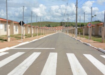 Prefeitura de Socorro e Governo Federal entregam empreendimento das Mil Casas