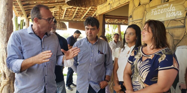 Em Nossa Senhora da Glória, Zezinho Sobral acompanha avanços da Lei das Queijarias