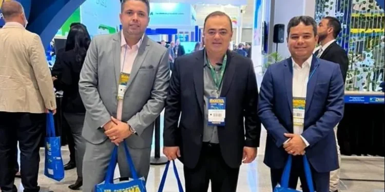 Prefeito de Simão Dias, Cristiano Viana, cumpre agenda em Brasília