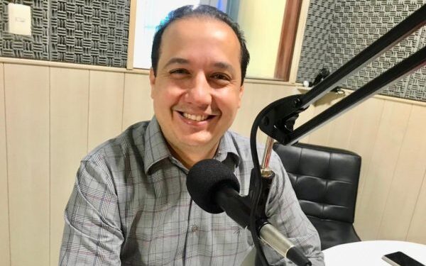 ‘PSB espera eleger dois parlamentares estaduais em outubro’, afirma Valadares Filho