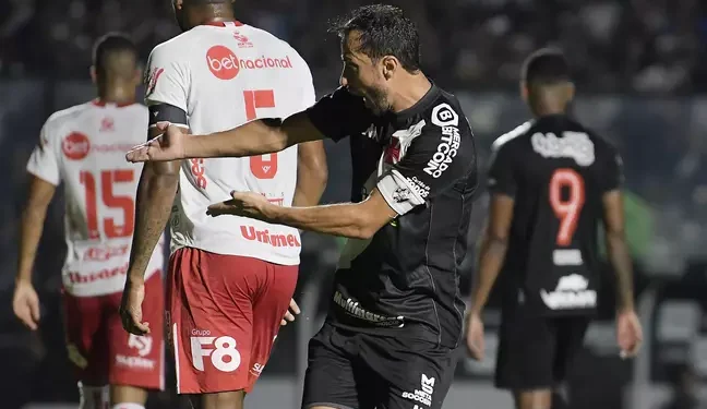 Vasco só empata com o Vila Nova na estreia pela Série B