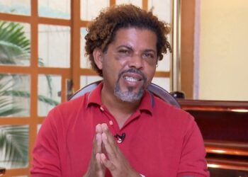 Ex-morador de rua do DF acumula mais de 300 mil seguidores no Instagram