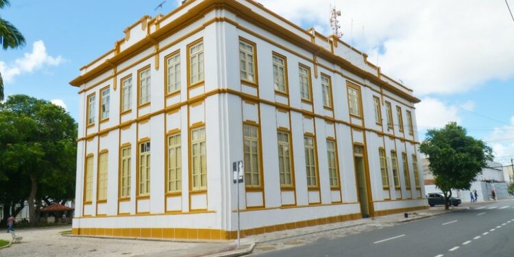 Câmara de Aracaju homologa resultado do concurso público