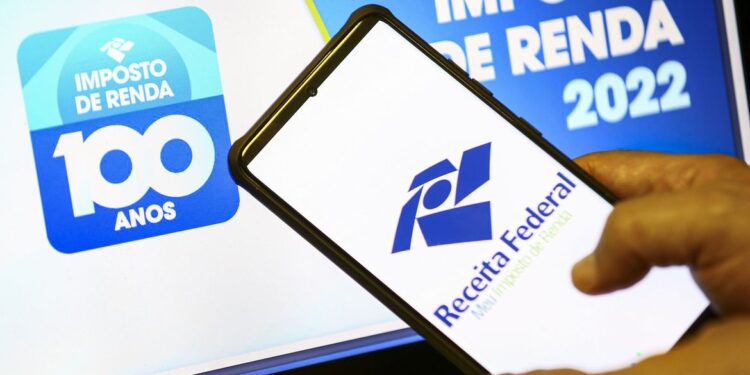 Contribuintes já podem avaliar serviço digital do Imposto de Renda