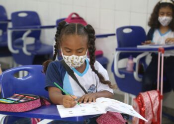 EducAju auxilia alunos e professores na recuperação da educação básica pós-pandemia