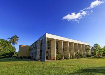 Autodeclaração: UFS convoca estudantes para apurar irregularidades