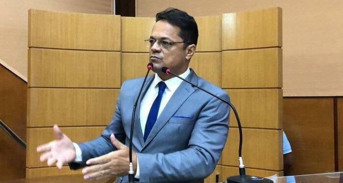 Capitão Samuel protocola PL que obriga a permanência de odontólogos nas UTIs