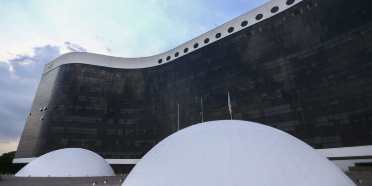 Eleições 2022: TSE aprova registro de mais duas federações partidárias