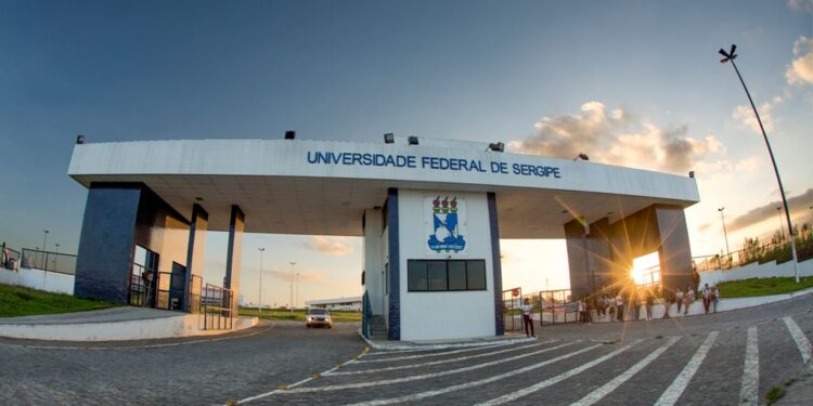 Alese leva o Plano de Desenvolvimento Sustentável de Sergipe à UFS
