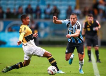 Série B: Grêmio fica no 0 a 0 com Criciúma em Porto Alegre