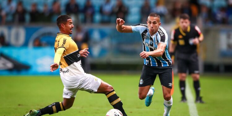 Série B: Grêmio fica no 0 a 0 com Criciúma em Porto Alegre