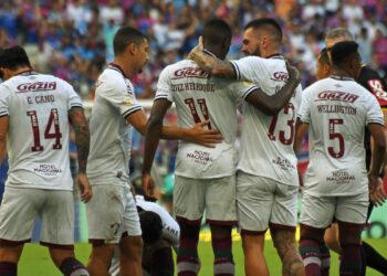 Luiz Henrique garante vitória do Fluminense sobre o Fortaleza