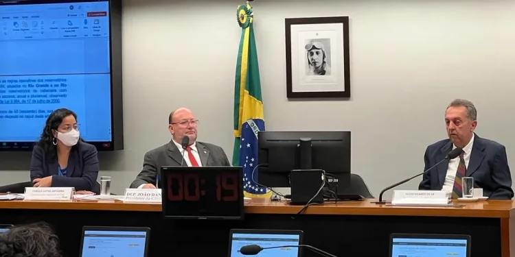 Deputado João Daniel preside audiência em defesa da Eletrobrás e contra prejuízos ao São Francisco