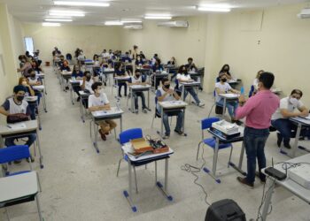 Destaque nacional: Sergipe é o terceiro Estado que melhor remunera o professor no país