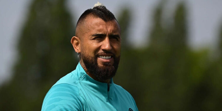 Salário de Vidal no Flamengo será o maior do futebol brasileiro; confira os valores