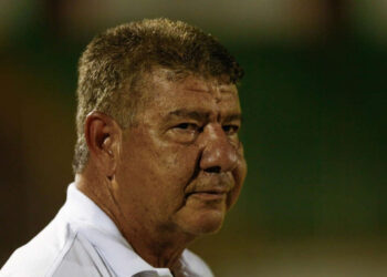 “Eu tava lá, a culpa não foi dele”; Joel Santana expõe injustiçado pela torcida do Flamengo