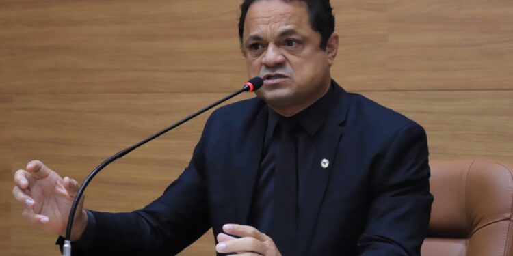 Capitão Samuel questiona decisões do STF e do STJ sobre segurança