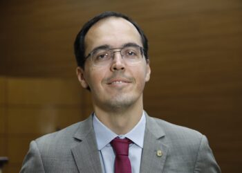 Georgeo Passos discute sobre Taxa de Licenciamento do Detran