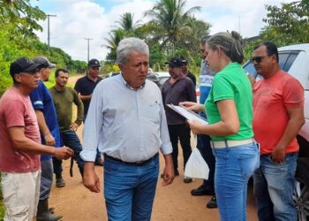 Prefeitura e Cohidro visitam Assentamentos de Estância