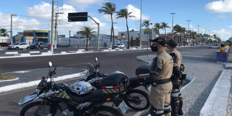 Trânsito na avenida Santos Dumont será alterado neste domingo