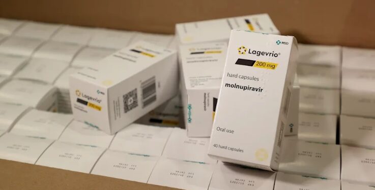 SUS receberá antiviral contra covid-19 distribuído pela Fiocruz