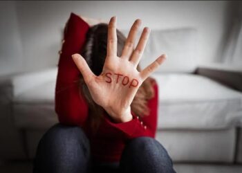 Benefício para mulheres vítimas de violência está em análise na Câmara