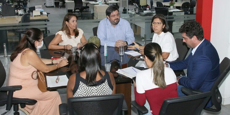 Secretária de Estado da Saúde dialoga com Conselho Regional de Odontologia sobre otimização do fluxo de cirurgias Buco-Maxilo-Faciais