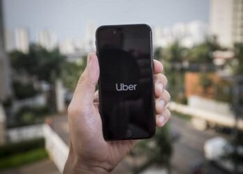 Uber torna opcional uso da máscara em veículos durante corrida