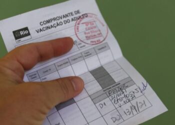 Comprovante de vacinação agora pode ser acessado offline