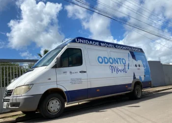 Prefeitura de Lagarto leva atendimento odontológico para população de diversos bairros e povoados através do projeto odontomóvel