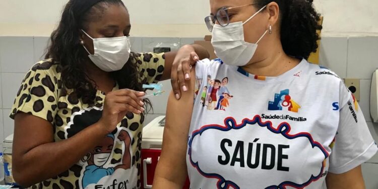 Mais de quatrocentos mil sergipanos estão aptos à imunização contra a Influenza