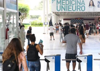 Lei que amplia Prouni para estudantes de escolas privadas é sancionada