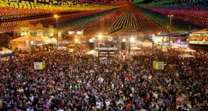 Músicos de Sergipe são explorados por políticos nos festejos de São João