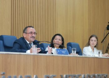 Vereador Cícero preside Sessão Especial em comemoração aos 96 anos de fundação do Hospital Cirurgia