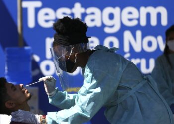 Covid-19: em 24 horas, Brasil teve 20 mil novos casos e 198 mortes