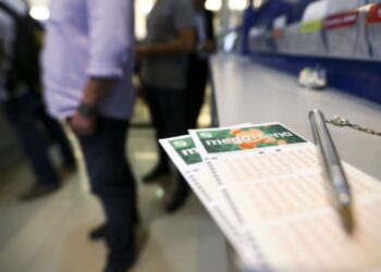 Prêmio da Mega-Sena acumula para R$ 53 milhões