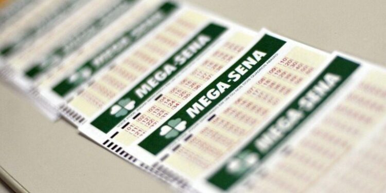 Ninguém acerta as seis dezenas e prêmio vai a R$ 65 milhões